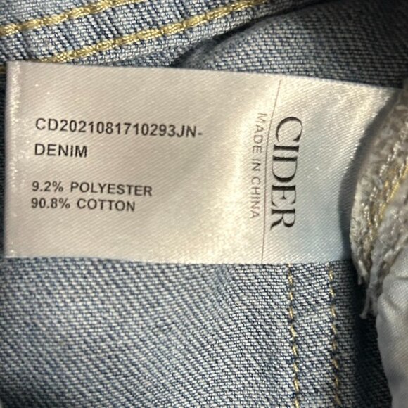 Cider Patchwork Distressed Raw Hem Cropped/Capris Jeans Women's Size M - Picture 11 of 11